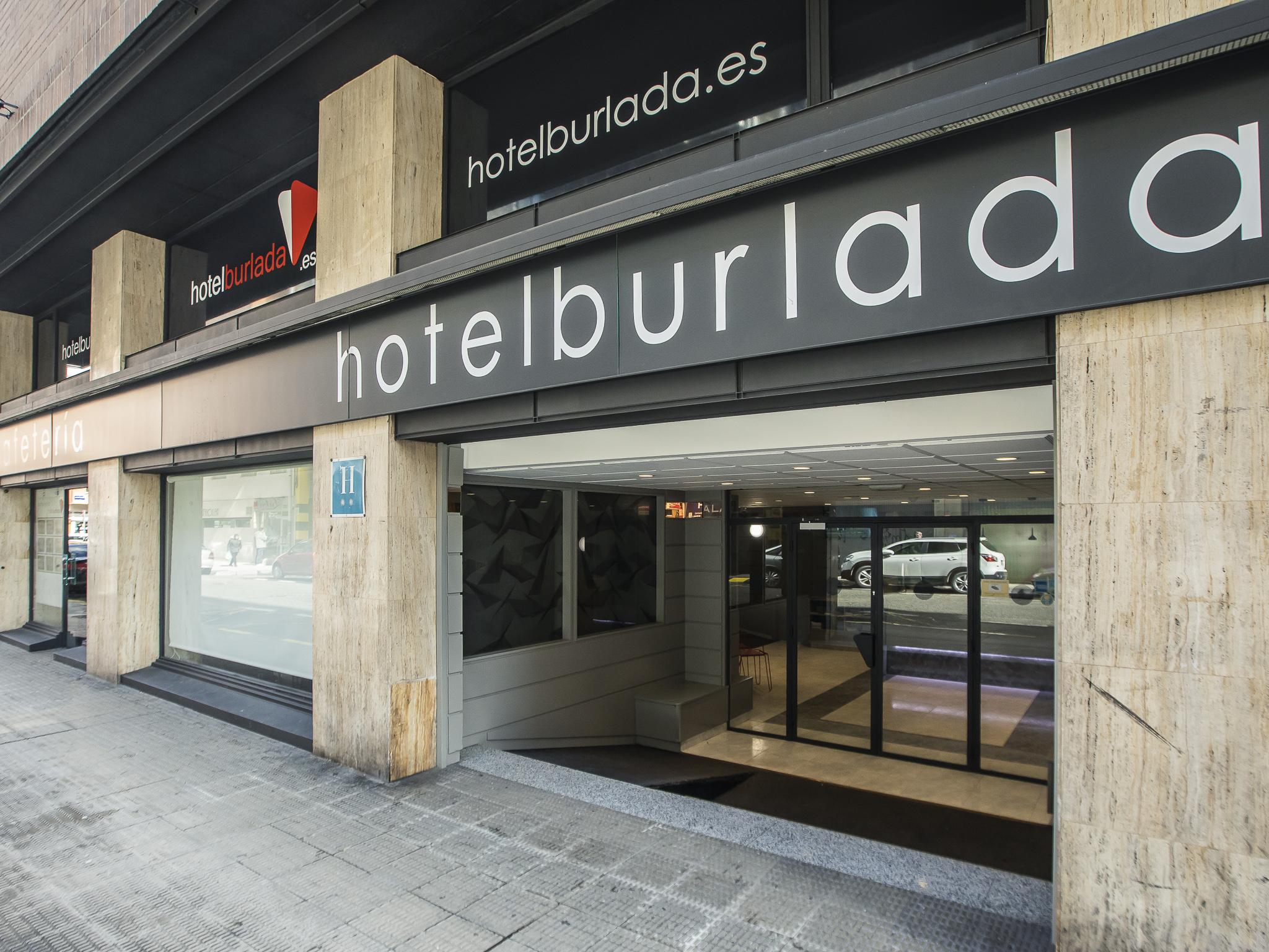 Hotel ブルラダ エクステリア 写真