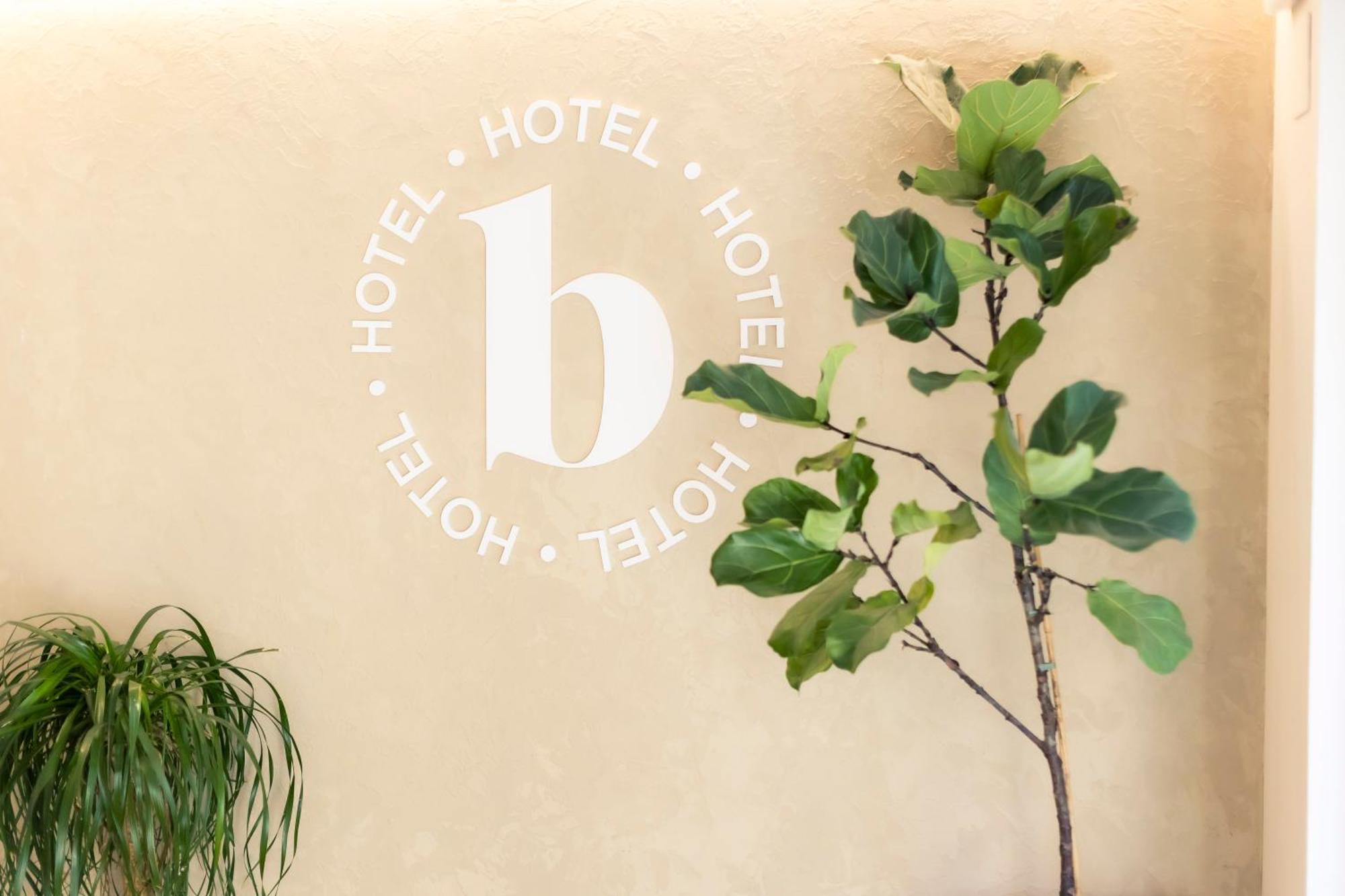 Hotel ブルラダ エクステリア 写真