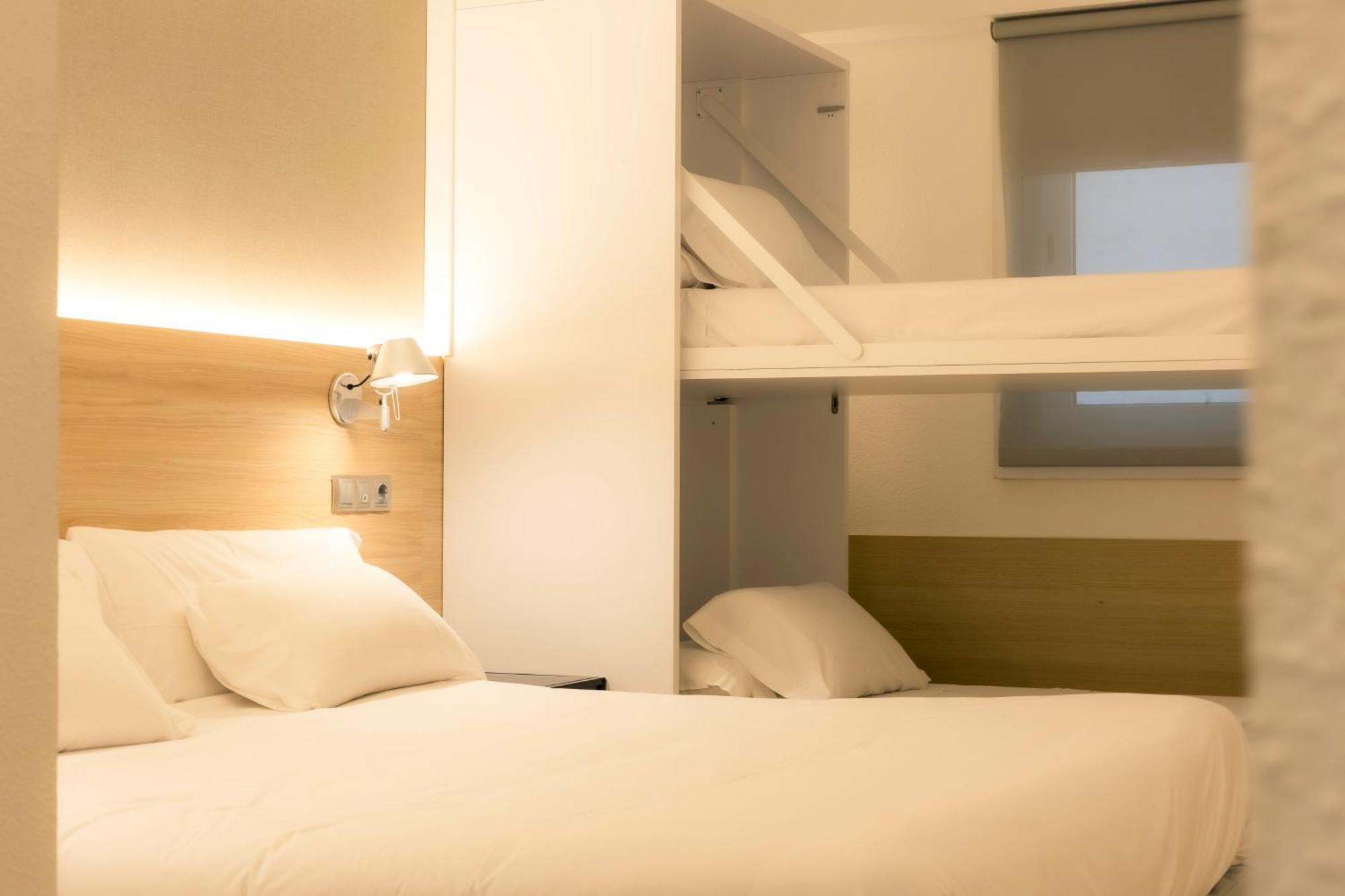 Hotel ブルラダ エクステリア 写真