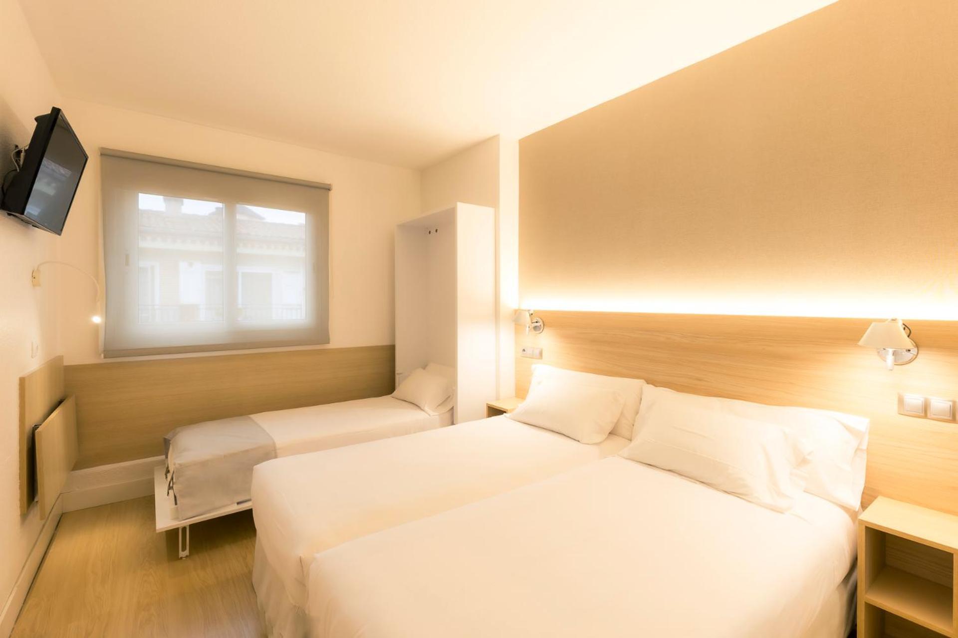 Hotel ブルラダ エクステリア 写真